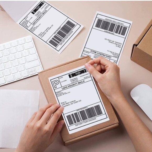 500 Direct Thermal Fanfold 4 x 6 White Perforated Shipping Labels - Picture 1 of 4